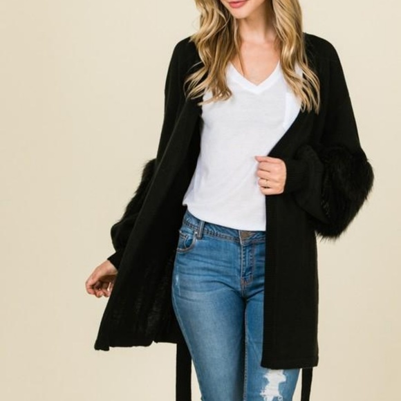 Sweaters - Modern Black Cardigan